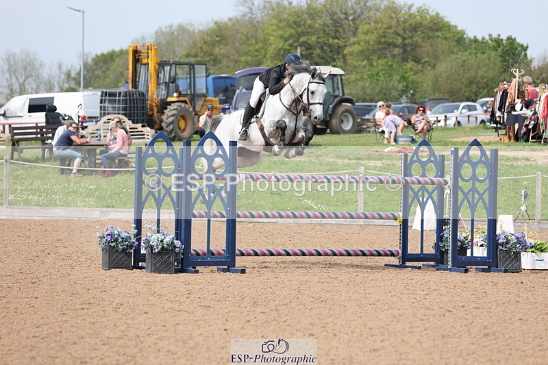 240511A-152958-14687 - Cls 36 National 1.30m Open