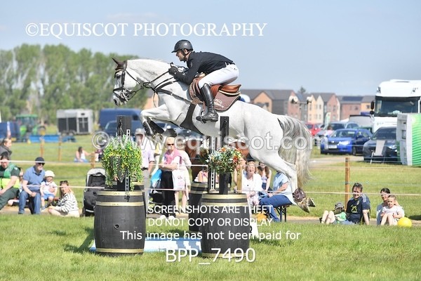 BPP_7490 - CLASS 5 ScottiBranch Outdoor Open Championship Inc The Wright , Johnston & Mackenzie LLP RHS Young M
