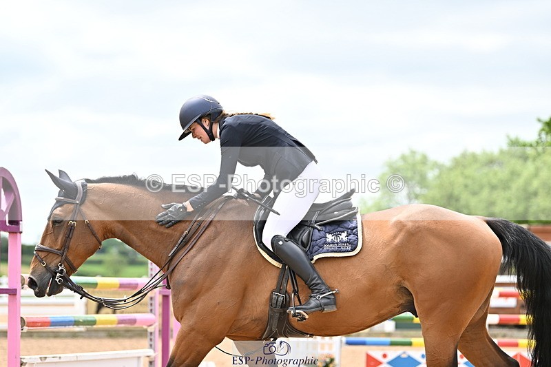 240523A-130300-01888 - Cls 4 Snr 1.20m Open