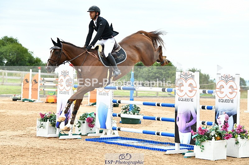 230720A-165216-04440 - Cls 9 2 Star Big 1.40m break to end