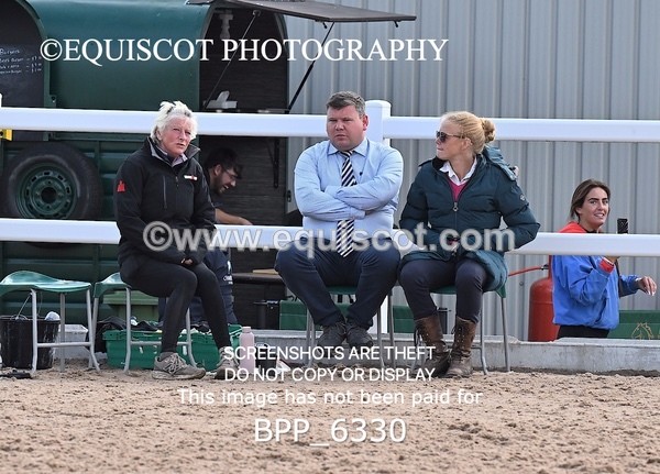 BPP_6330 - CLASS 11 THURS GFS Saddles Senior Newcomers/1.10m Open