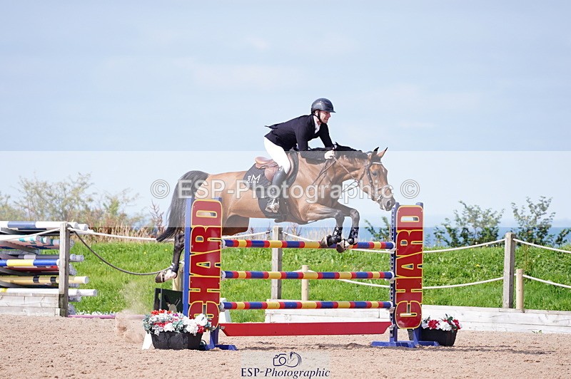 240802A-100406-03495 - Cls 15 Foxhunter