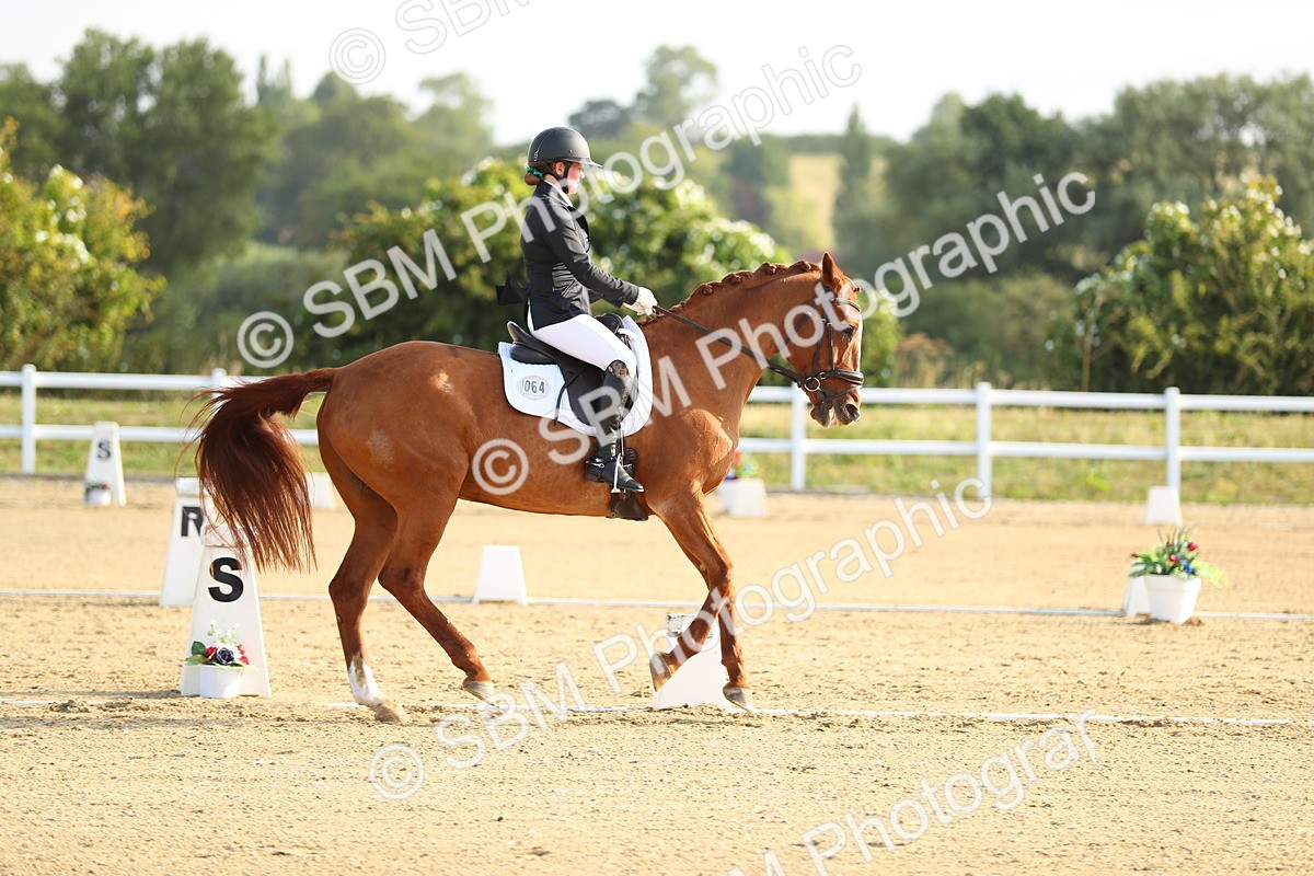 SBM_015003 - Class 13 - Novice 23 - 8,30-9.33