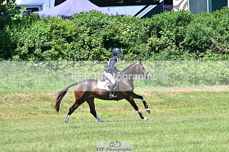 250522B-125050-02207 - 162-PRICELESS-Helen.du.Heaume