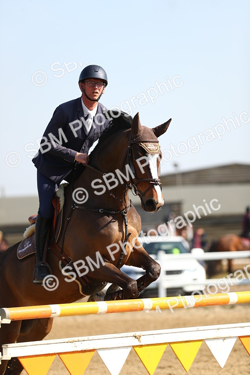 SBM_001324 - Class 5 - Senior Foxhunter - 1.20m