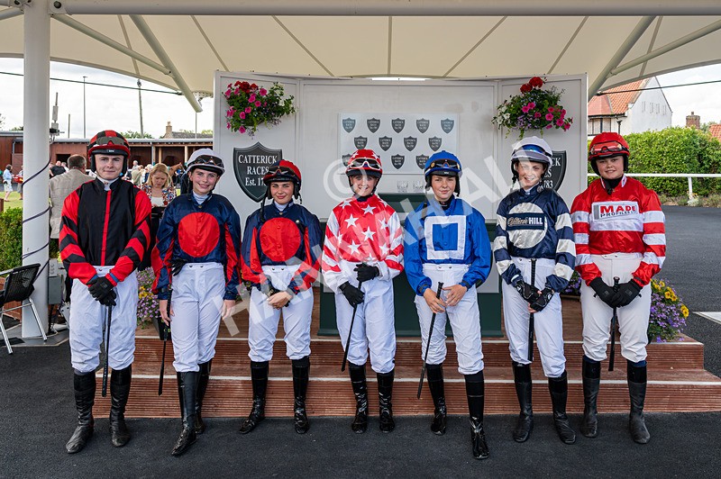 160725-Race 1-Made All-2629 - Race 1