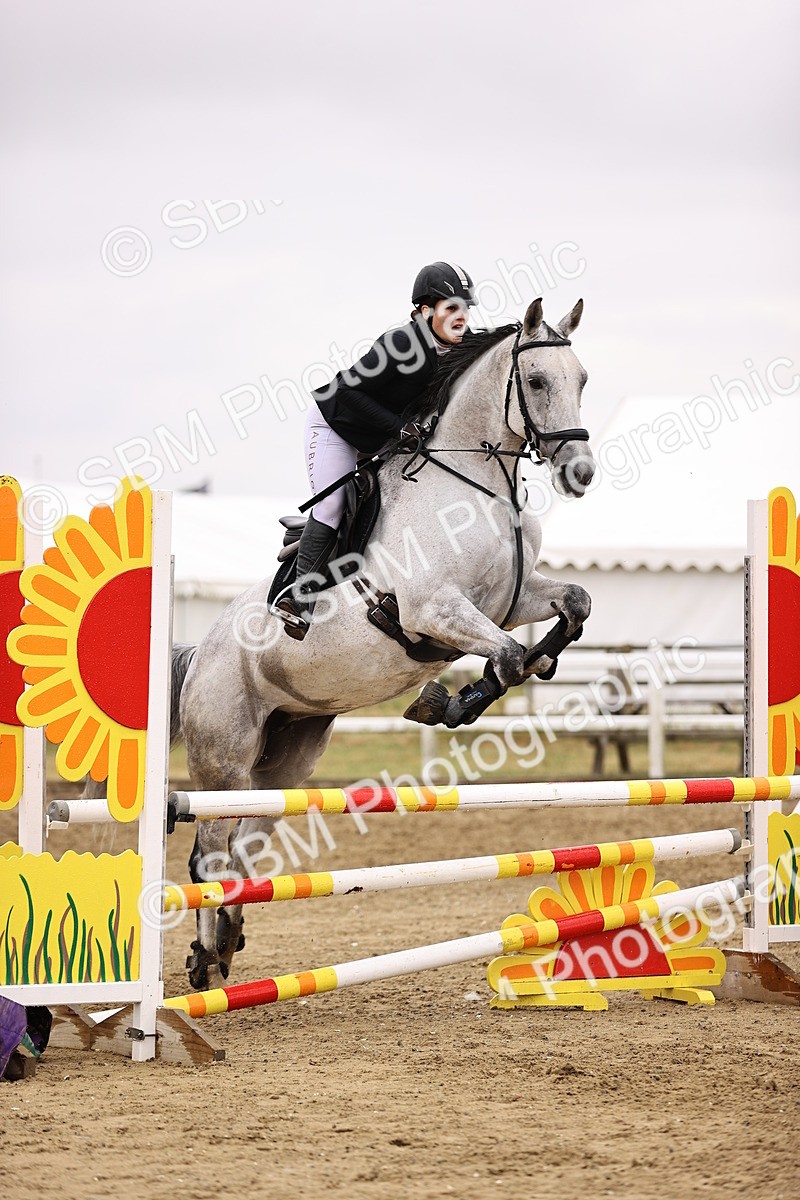 SBM_025167 - Class 9 - Senior British Novice - 90cm