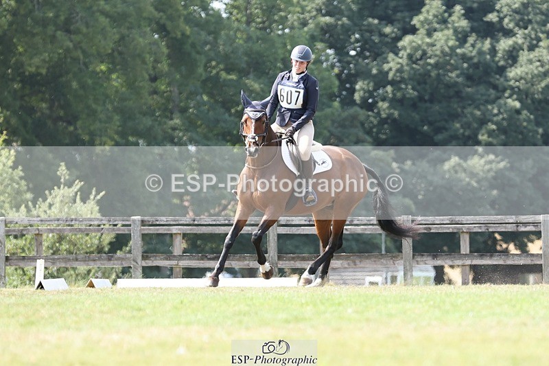 250823A-140314-31442 - Arena D