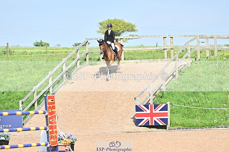 240509A-160100-03473 - Cls 12 Chard Equ Speed Derby