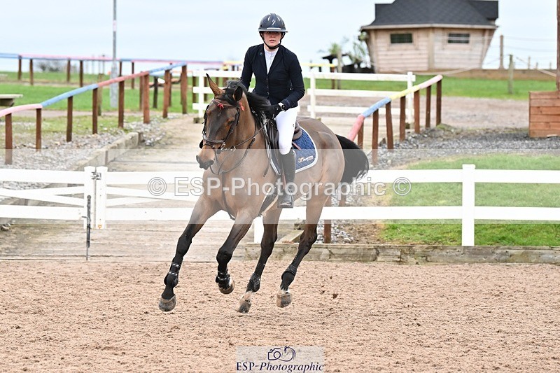 250112-133256-01497 - Cls 20 Newcomers and 1.10m Open