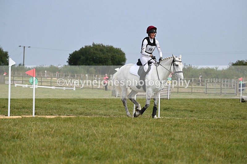 WJ6_1748 - 60cm XC Time 13:22 to 13:53