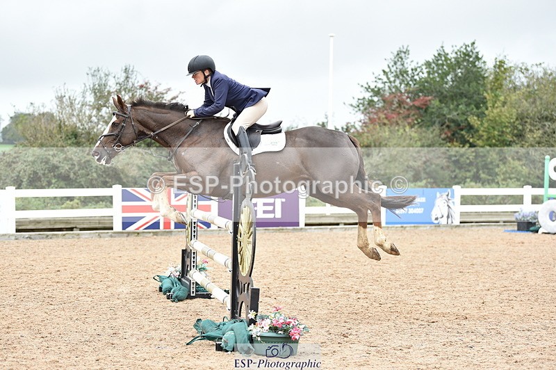 231013A-131250-01739 - Cls 3 1.05m Amateur Quali