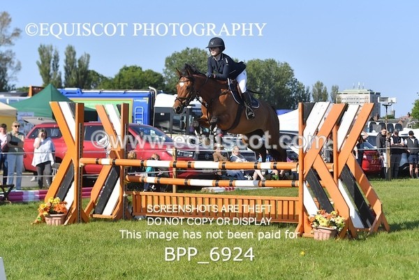 BPP_6924 - CLASS 1 Senior Newcomers/ 1.10m Open