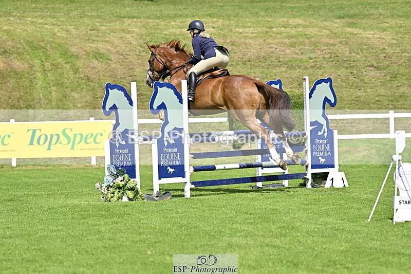 250613A-104312-00551 - Cls 1 Snr Newcomers and 1.10m Open