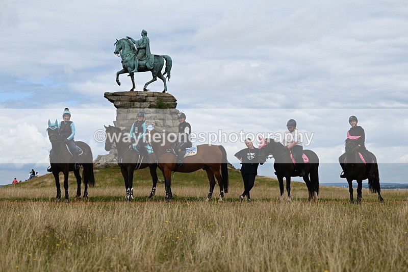 DSC_6726 - Time at Statue 12:45 to 13:15
