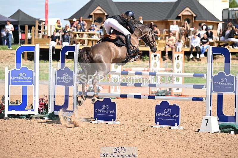 240629A-110411-04687 - Cls 9B 1.20m Open