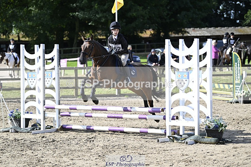 240823X-100508-15037 - 60cm R2 9.30 to 11.00