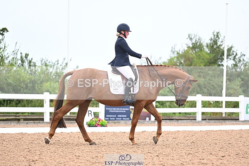 240815A-103543-00128 - 259-Amy.Harris-Stormhill.ultima