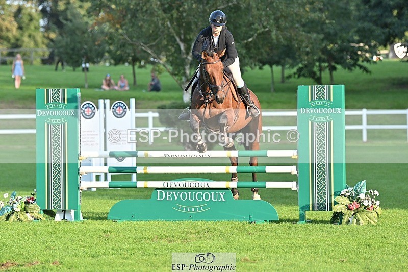 230909-182123-08061 - Cls 14 Snr 1m Derby