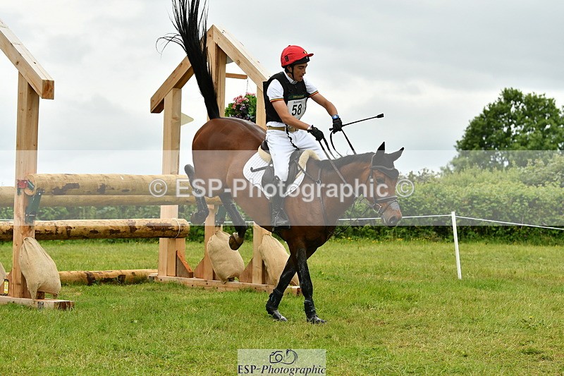 250524A-103206-08695 - A-058-Baptiste.Dehoorne-FAST.AND.DEVIL