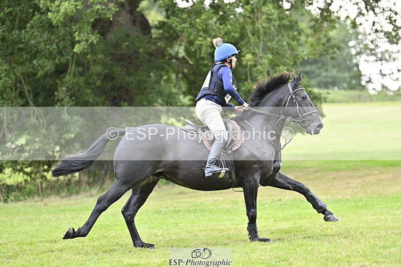 240825X-173711-38212 - 80cm XC 17.30 to End