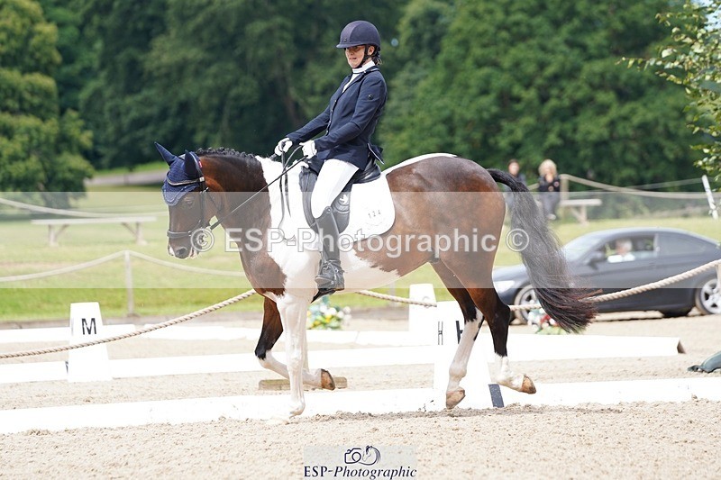 240721-113210-07825 - 124-Sophie_Savage-Two_Tone_Ted