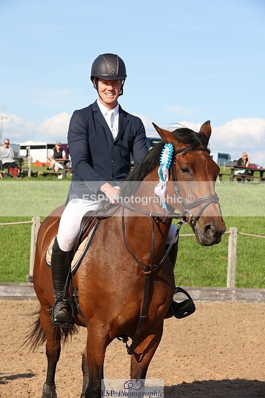 230915A-163957-03231 - Cls 6 Snr 1.05m Derby