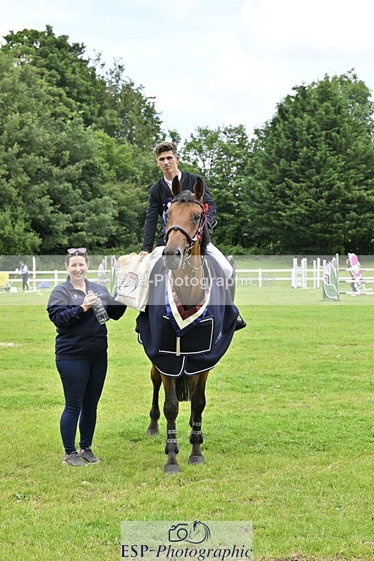 240711-125337-26990 - Cls 117 HOYS Grade C Jump Off and Presentations