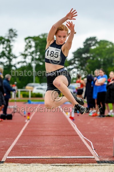 ComMast25-911645 - Field Female Set Two