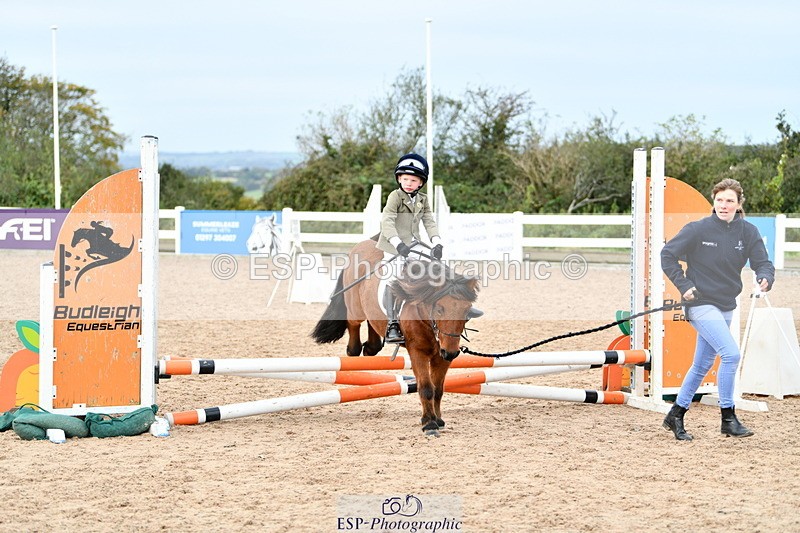 241013B-102045-00351 - Cls 2c 40cm Lead Rein