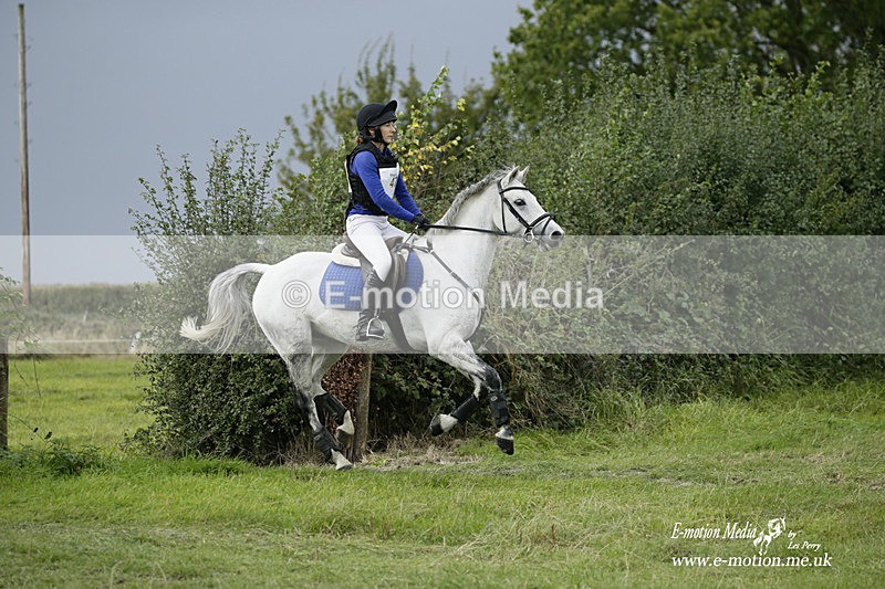  WWHT 031021 3379 - Intermediate (0.90m)  03/10/21