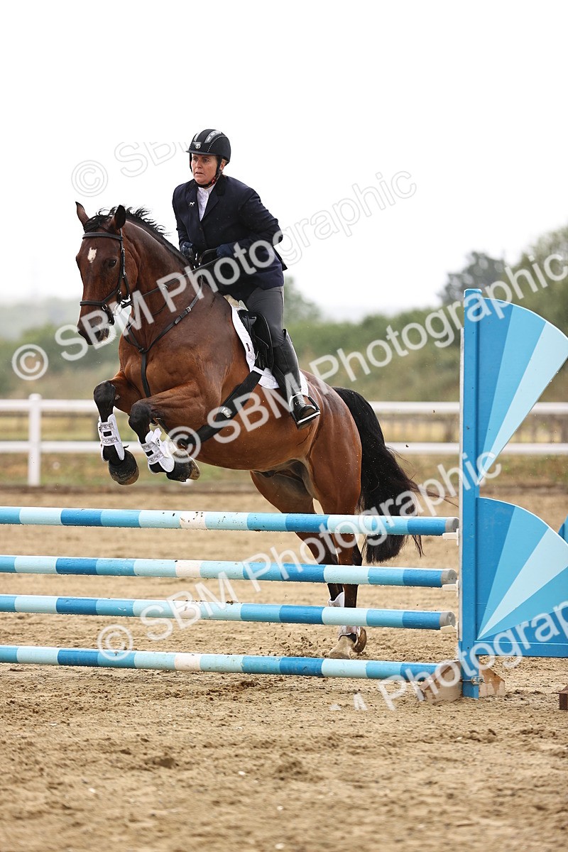 SBM_025109 - Class 9 - Senior British Novice - 90cm