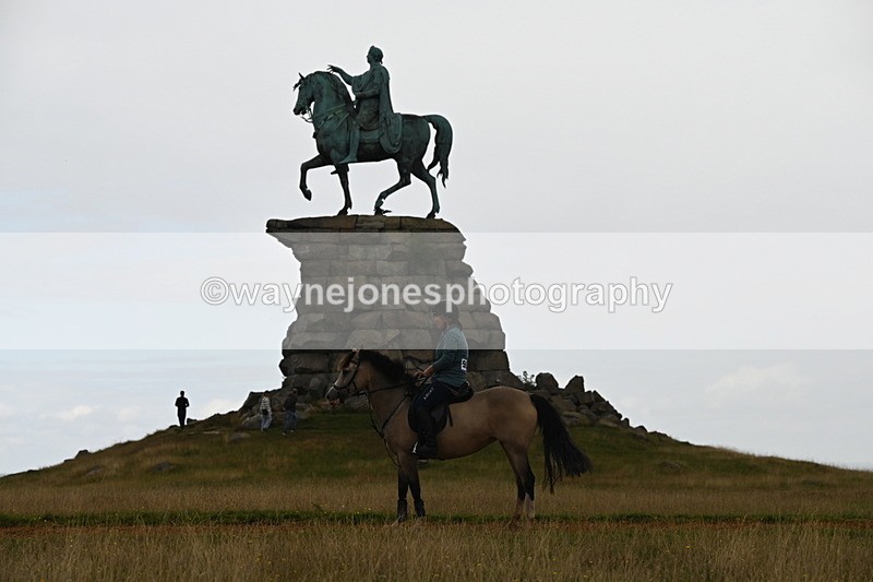 DSC_8320 - Time at Statue 13:52 to 14:33