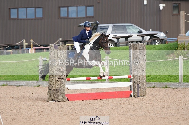 250921-101024-02119 - Cls 4 Pony British Novice and 80cm