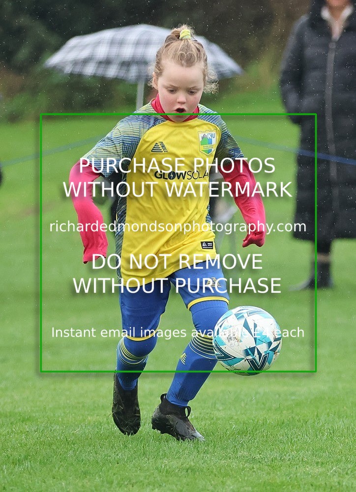 533A4818 - Wattsfield under 7s vs Kendal Utd Ladies & Girls U8 (22/11/25)