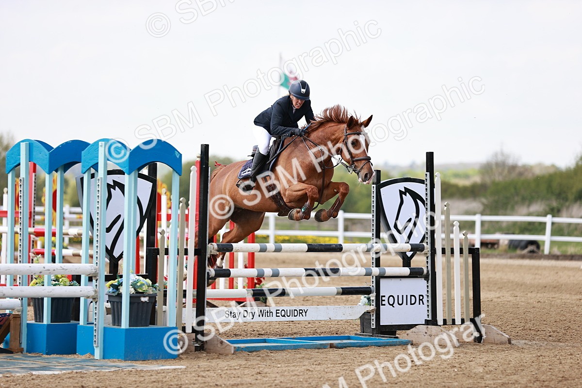  - Class 24 - Senior Newcomers - 1.10m