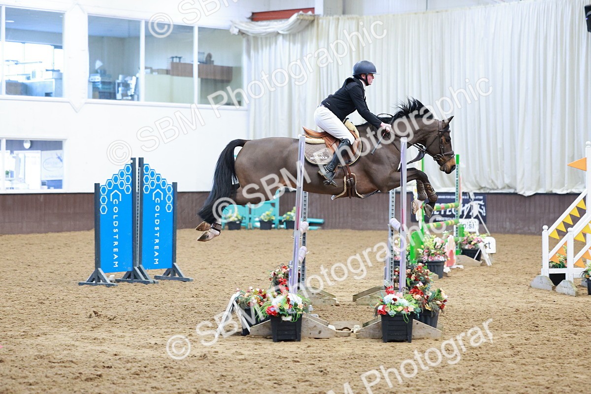 SBM_003735 - Class 11 - Senior Newcomers/ 1.10m Open