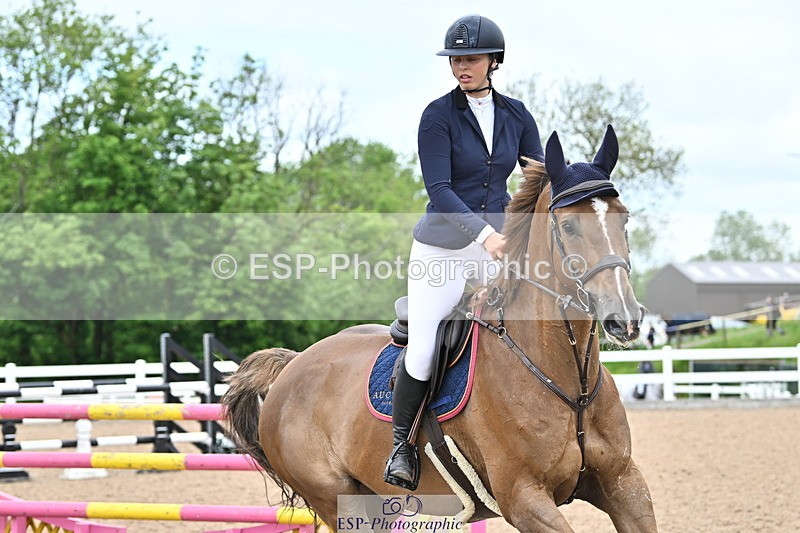 240523A-125456-01832 - Cls 4 Snr 1.20m Open