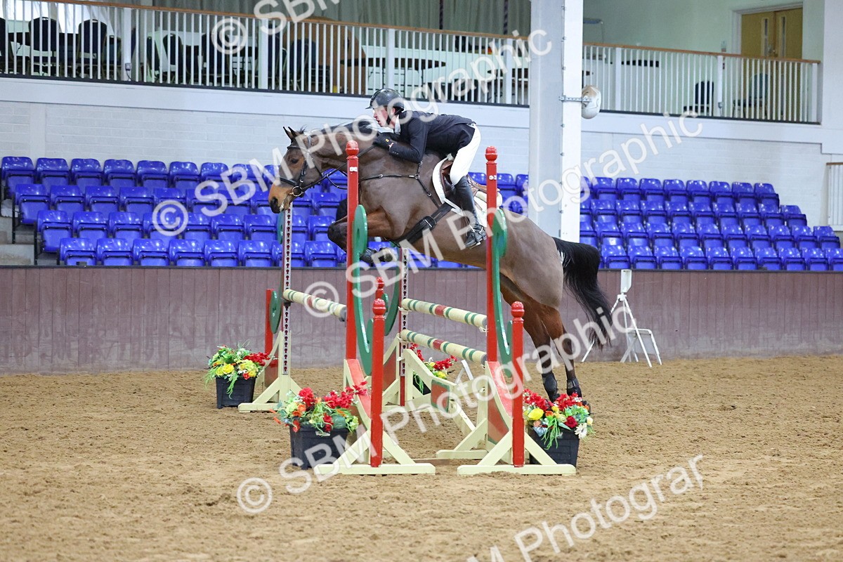 1I0A4794 - Class 9 - Senior Newcomers/ 1.10m Open