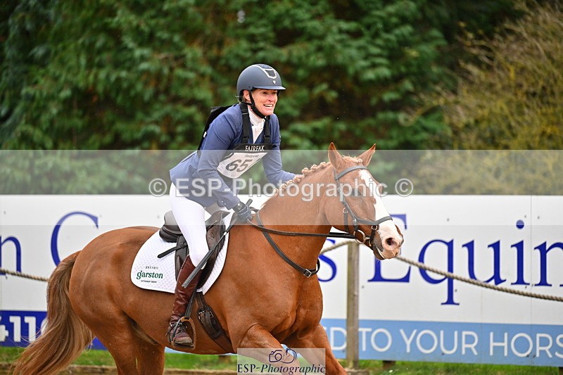 251026A-171753-27011 - H-654-Philippa.Skelton