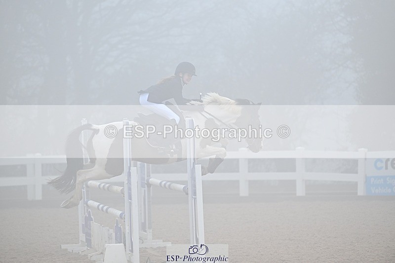 250208-122121-00535 - Cls 9 Pony Newcomers and 1m