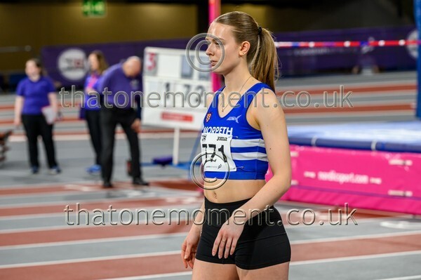 SeniorInd25-911433 - Field Female