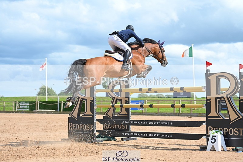 230721A-160539-07609 - Cls 10, 2 Star Big 1.45m Start to break