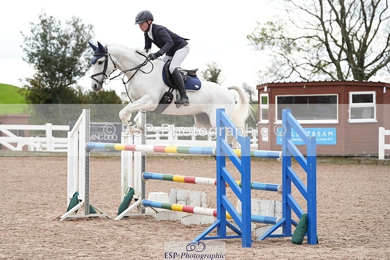 251026-140236-02910 - Cls 9 Pony Fox + 1.10m Open