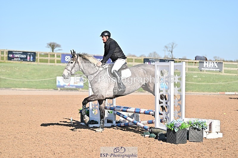 250401-162200-00056 - 60cm classes