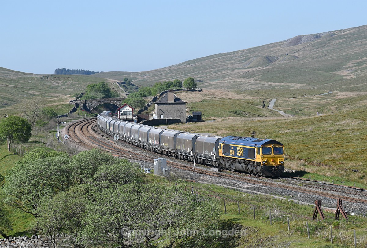 JL - 23.5.18 66740 6D77 Arcow - Hunslet, Blea Moor - Blea Moor