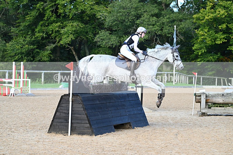 WJ7_6207 - Time 16:55 to 17:11