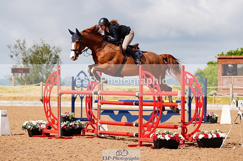 240526A-100922-07314 - Cls 25 National 1.30m Open