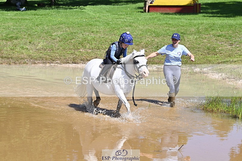 240728B-111604-01356 - Gemma's Group XC