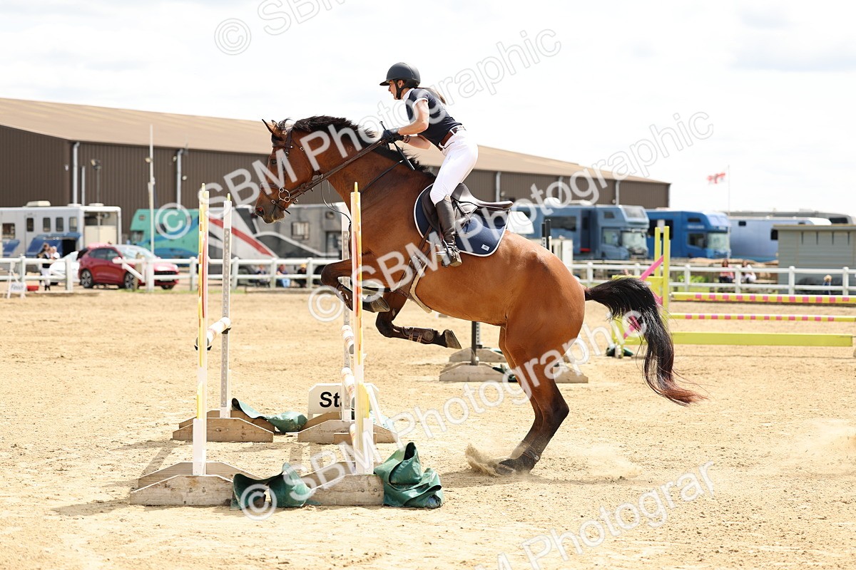 SBM_005247 - Class 18 - Senior 1.05m Open